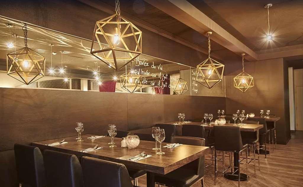 Hotel Chateau Жолиет Ресторант снимка