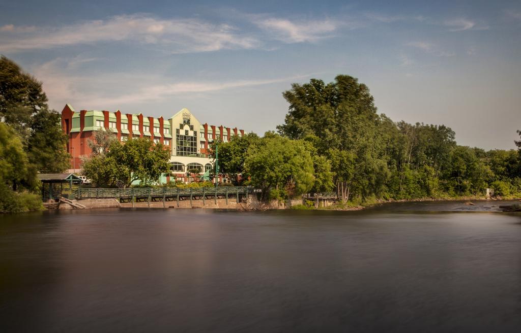Hotel Chateau Жолиет Екстериор снимка